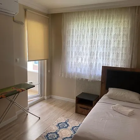Mila Aparthotel